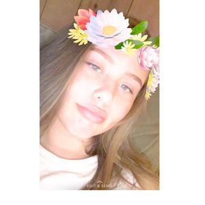 Meet your Posher, Lily